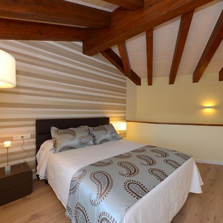 Apartamentos El Palacete De Ainsa Ngoại thất bức ảnh